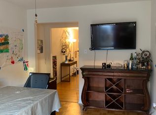 1324 Tinker Way APT F, Glenview, IL 60025