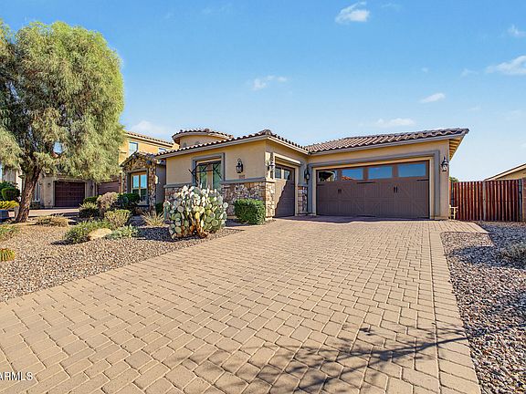 2nd image of 2197 E LINDRICK Drive