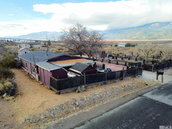 1220 Skinner Dr, Washoe Valley, NV 89704