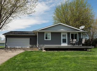 2013 Bob White Ct NE, Waseca, MN 56093