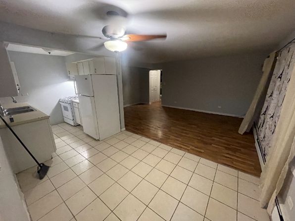 8122 W 87th St APT 1NW