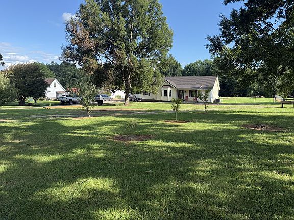 2nd image of 2438 Chester Harris Rd