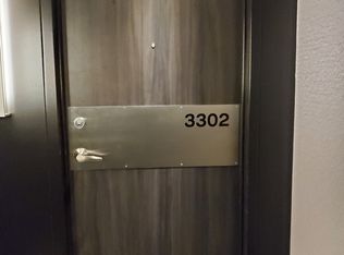 210 Victoria St #3302, Toronto, ON M5B 2R3