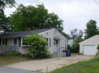 38 Gamache St, Manchester, NH 03102