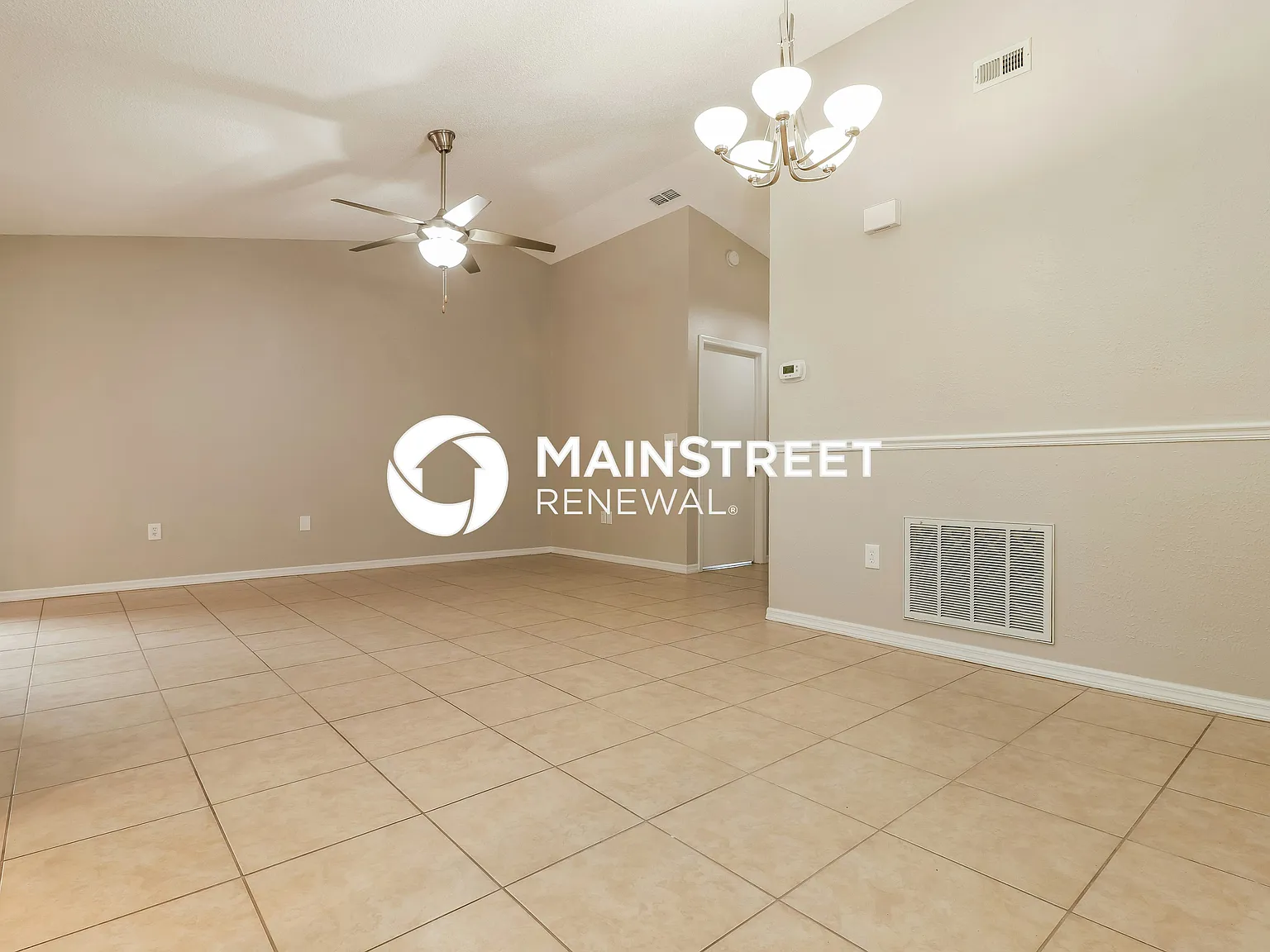 8010 Hathaway Dr — Photo 3