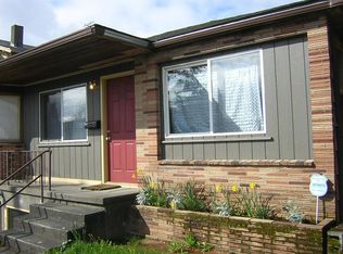 5821-5825 N Interstate Ave, Portland, OR 97217