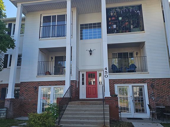 2nd image of 450 Baldwin Ave APT 37
