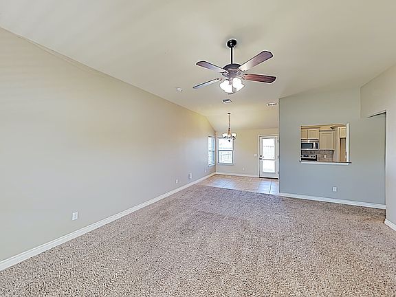 5th image of 11437 NW 131st St