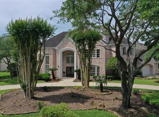 5607 Grand Floral Blvd, Houston, TX 77041