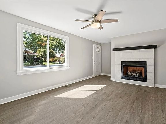 4th image of 736 E Iredell Ave