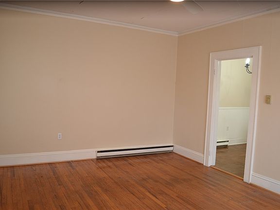 5th image of 205B Broad St
