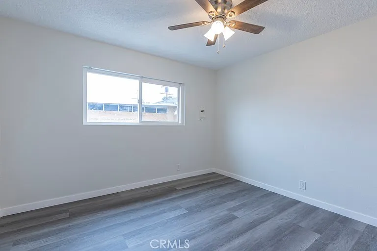 5476 Linden Ave #6 — Photo 4