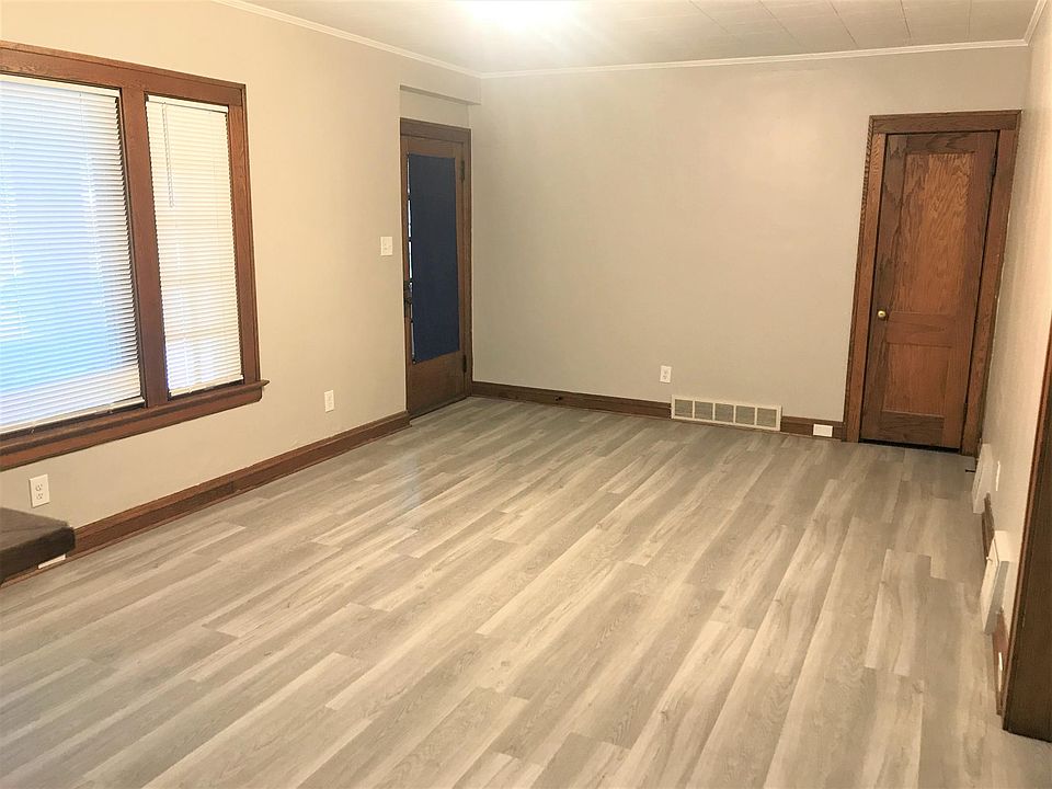 1st image of 1331 Andrews Ave