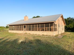 717 Old Pidcoke Rd, Gatesville, TX 76528