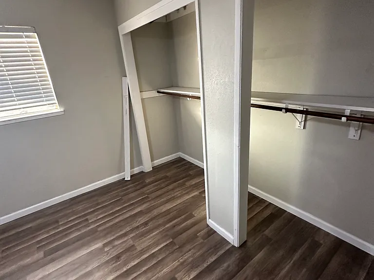 621 Tammi Way — Photo 16