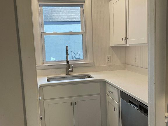5th image of 108 Butler Ave Floor 2