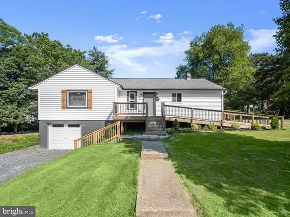 7162 Ohio Ave, Hanover, MD 21076