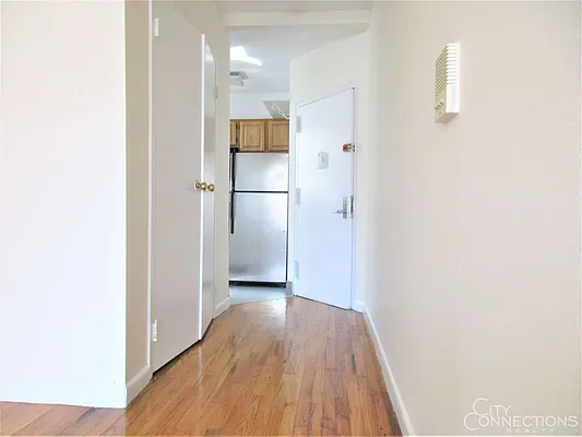 Rented by City Connections Realty | media 22