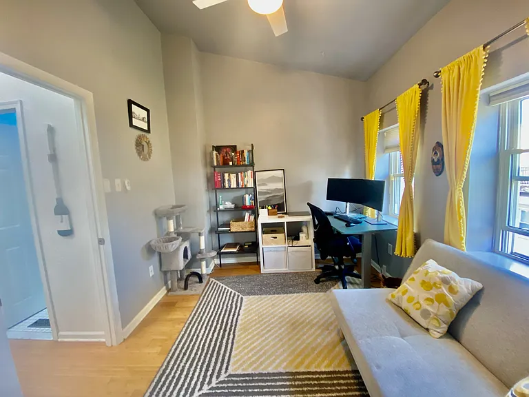 761 S Mole St — Photo 37