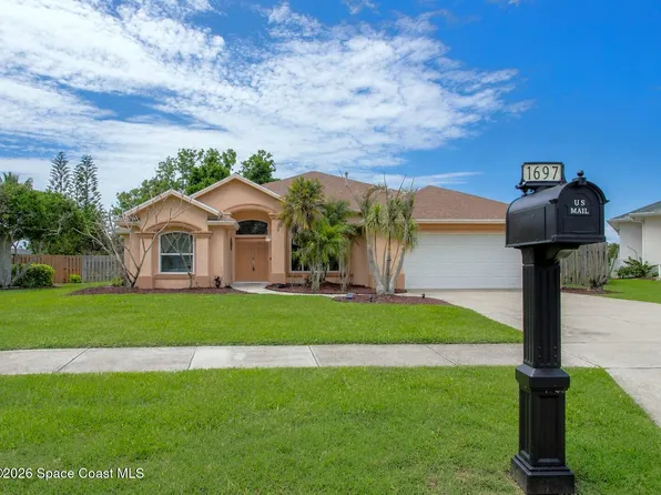 1697 Atrium Dr, Melbourne, FL 32935