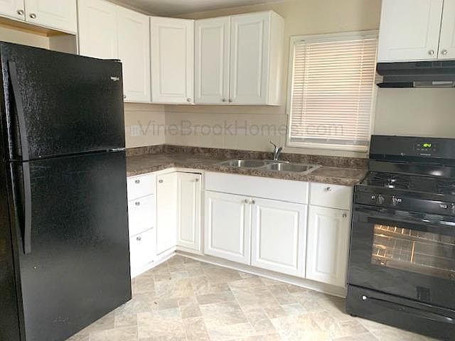 1st image of 3019 N Holton St