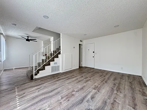 Floor plan 1 bedroom townhouse