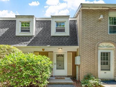 16 Cannongate Rd APT 21, Tyngsboro, MA, 01879