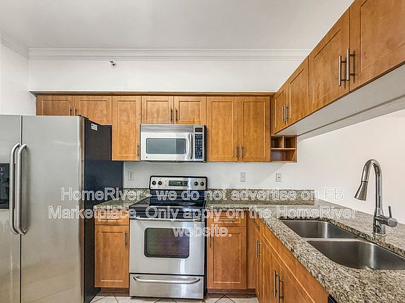 2nd image of 6426 Emerald Dunes Dr APT 306