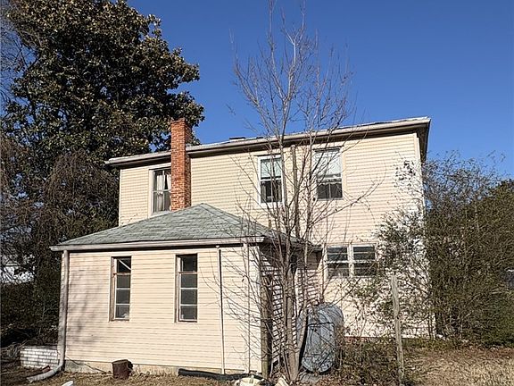 4th image of 1409 Hungary Rd