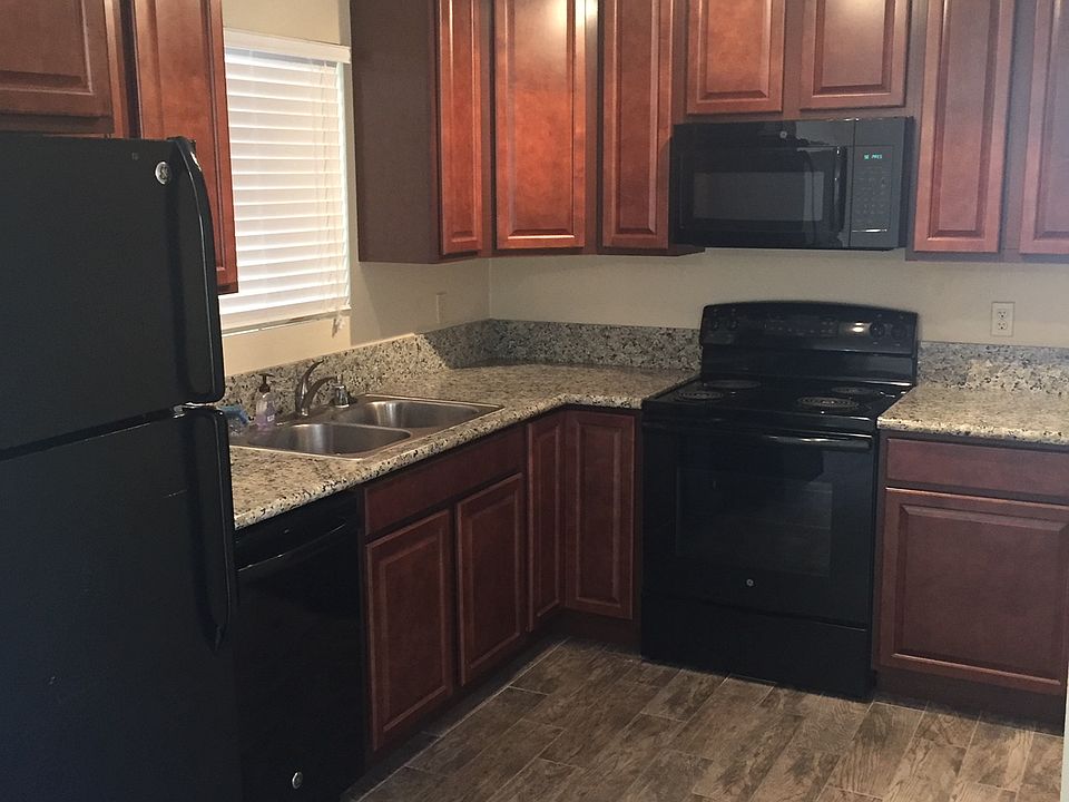 1st image of 4725 Mansfield St #4