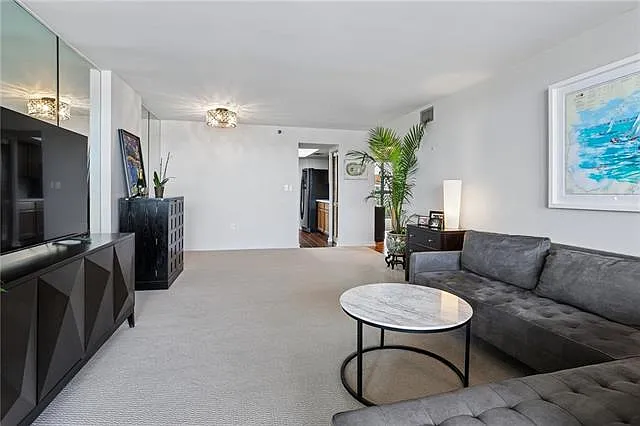 300 Lake Marina Ave #4A — Photo 22