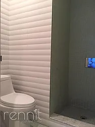 Rented by Rennit Inc.