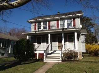 60 Summit Ave, Chatham, NJ 07928