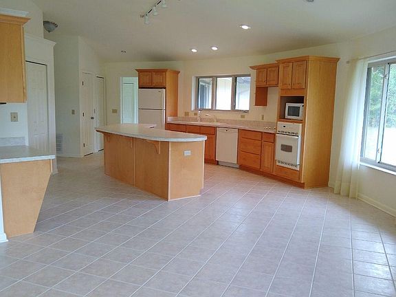 5th image of 293 NW Indian Pond Ct