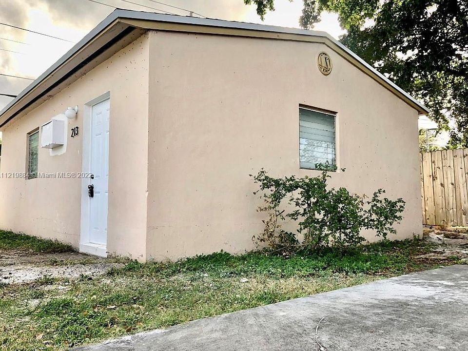 1st image of 213 SW 14th St #C