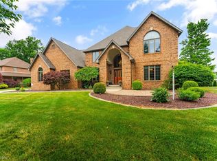 8579 Shady Glen Trl, Youngstown, OH