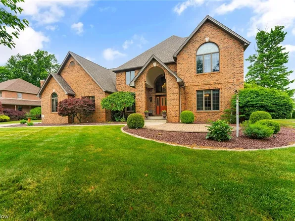 8579 Shady Glen Trl, Youngstown, OH 44514