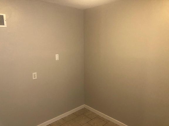 2nd image of 7224 Amherst Ave #7224