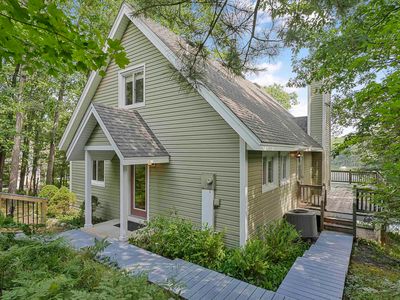 254 Island View Dr, Traverse City, MI, 49696