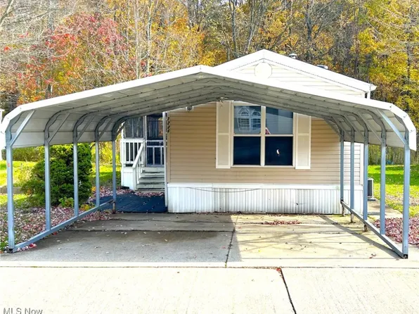 7236 Trillium Ct, Ravenna, OH 44266