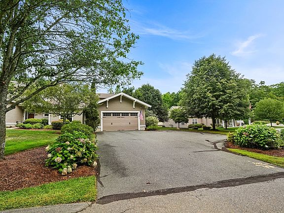 3rd image of 3 Walden Way Unit 3