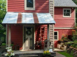 719 10th St, Hudson, WI 54016