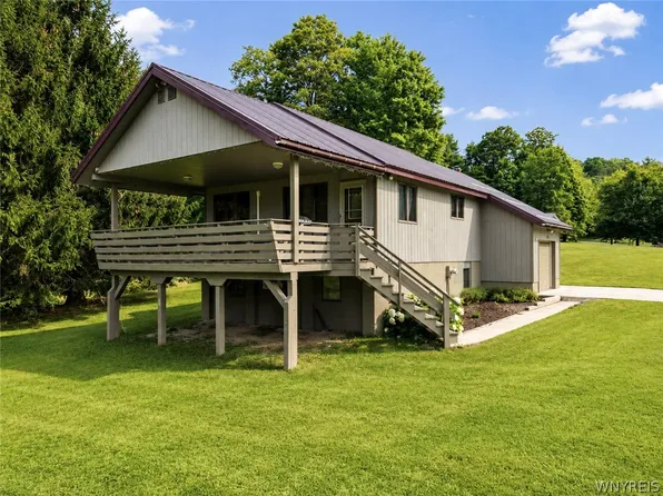 6157 Park Ter, Cherry Creek, NY 14723