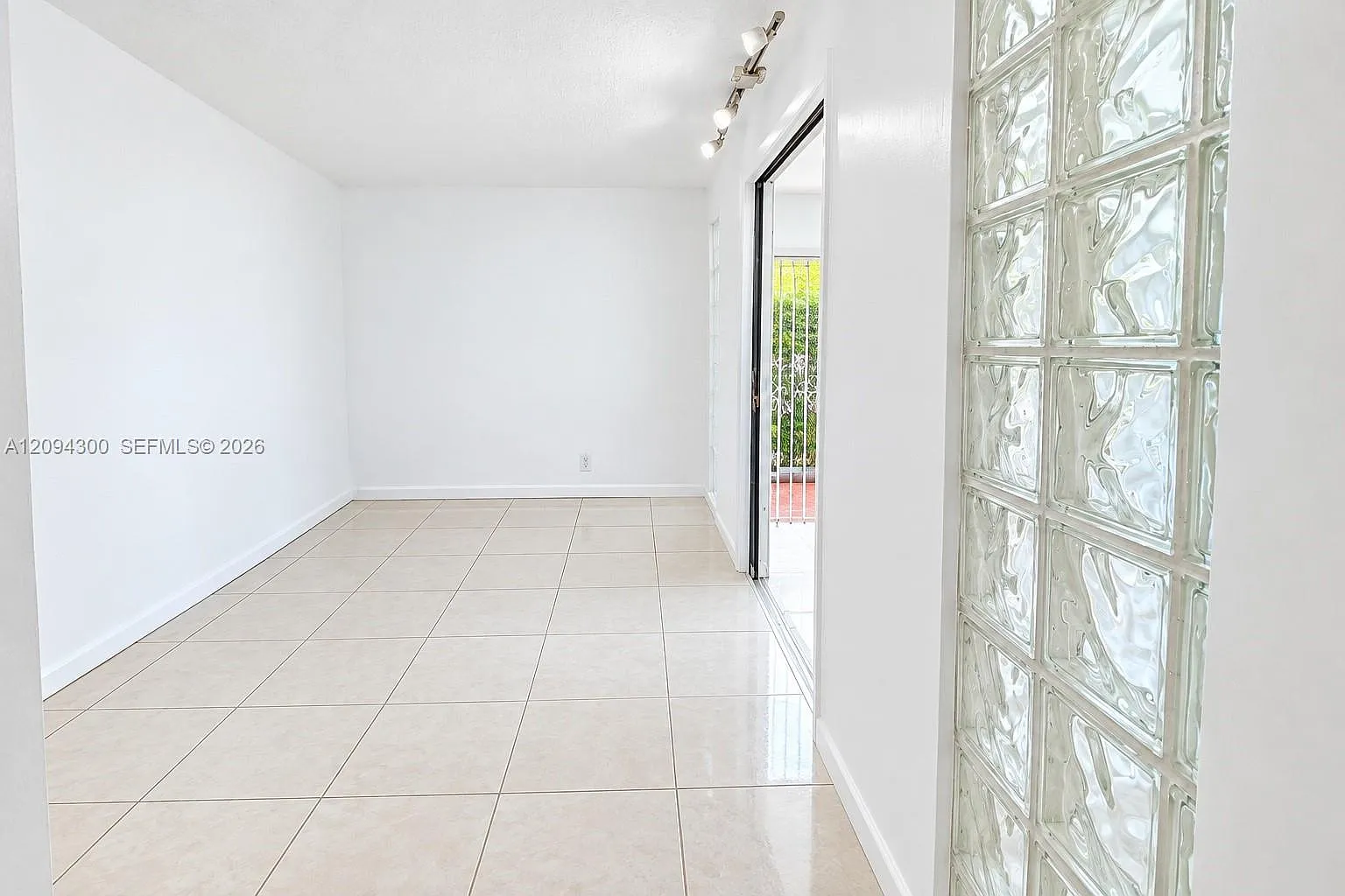 The Ledges Condo — Photo 4