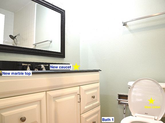 3rd image of 2207 S Braeswood Blvd APT 42J