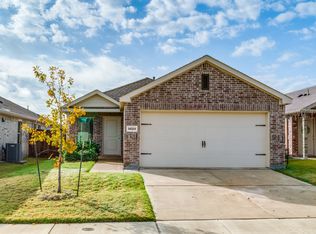 14124 Calderwood St, Pilot Point, TX 76258