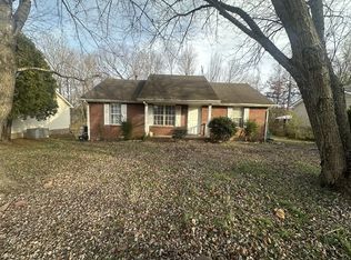 561 Jacquie Dr, Clarksville, TN 37042