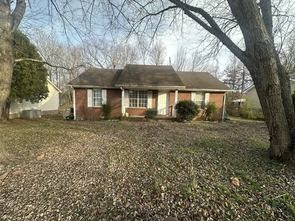 561 Jacquie Dr, Clarksville, TN 37042