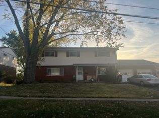 618 Waycross Rd, Cincinnati, OH 45240