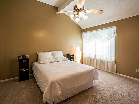 5th image of 8414 Plum Lake Dr